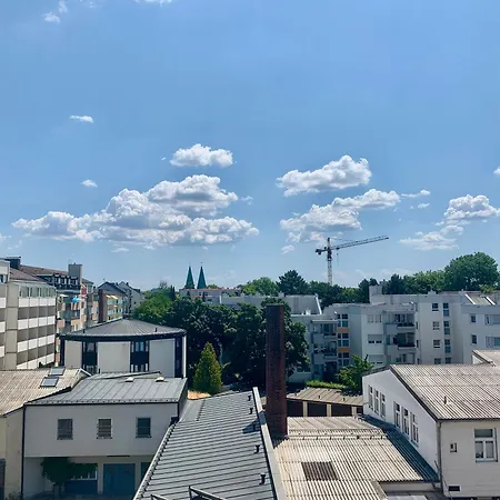 Schoene Dachgeschoss-maisonette Apartment Munich