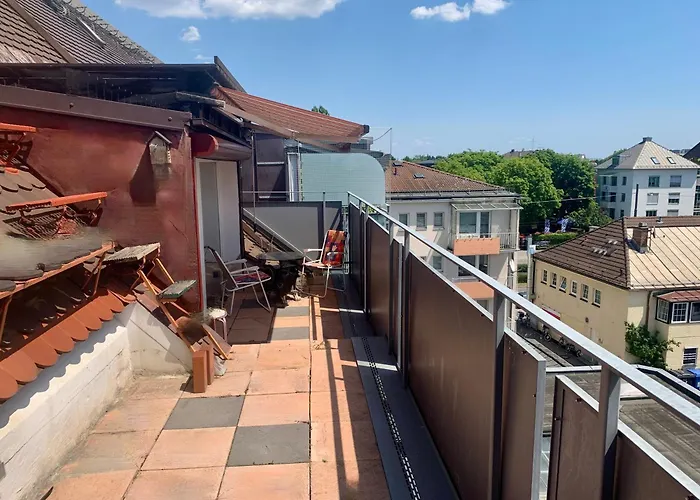 Schoene Dachgeschoss-maisonette * Monaco di Baviera